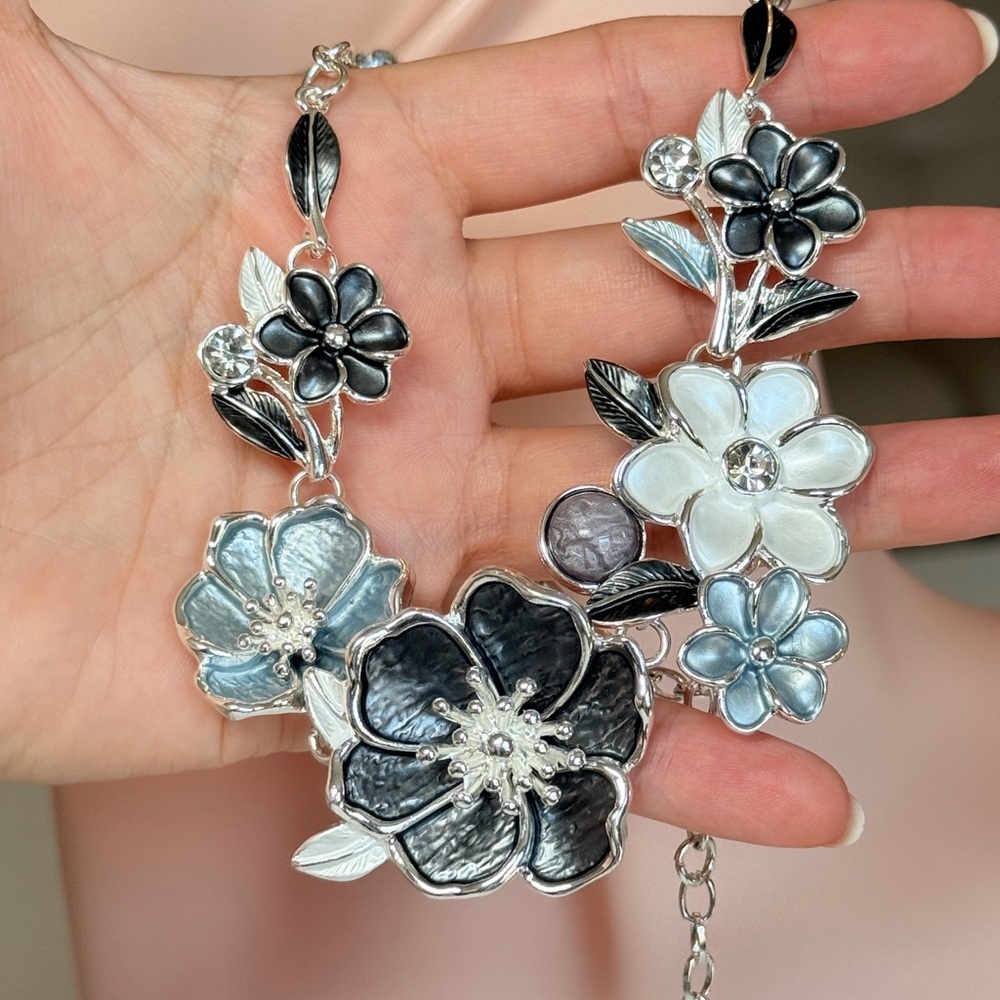 Floral Statement Necklace in Black, Silver & White - Picture 9 of 11